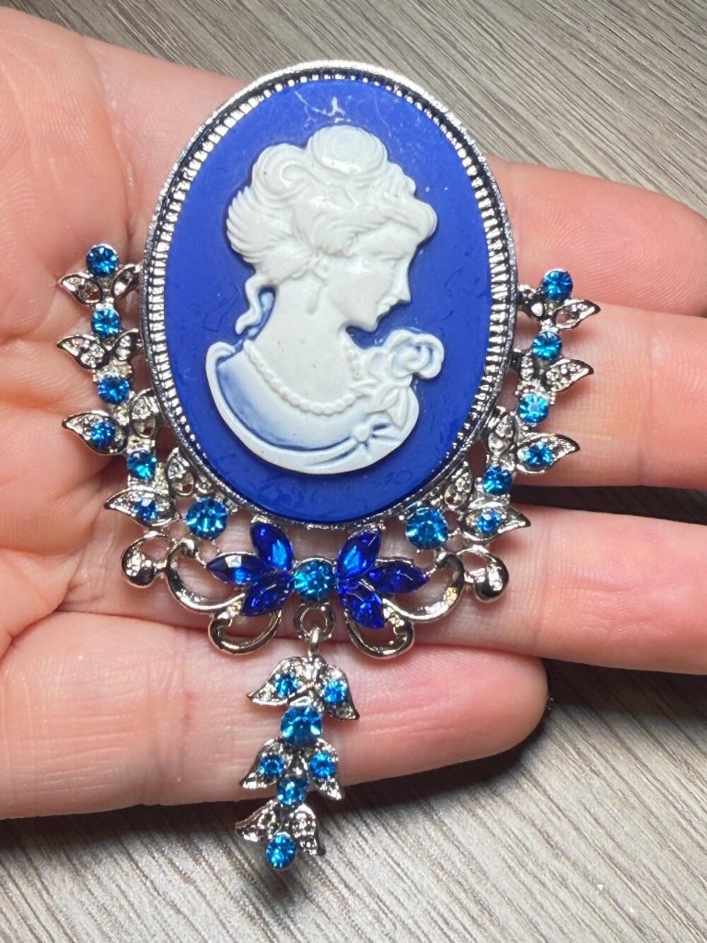Vintage Blue Cameo Brooch Silver Tone Rhinestone Dangle Victorian Style 3”